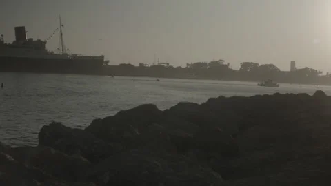 The Queen Mary at Sunset 스톡 동영상 201497479