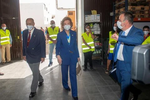 Queen Sofia visits Lanzarote's Food Bank, Arrecife Lanzarote, Spain - 30 Oct 202 Stock Photos