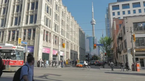 Queen West Toronto Intersection CN Tower Street Car Slow Motion 96fps. 動画素材 50543029