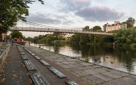 Queens Park Bridge at dusk Stock Photos