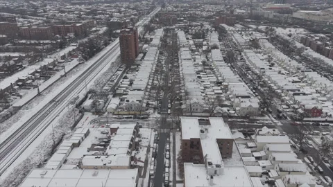 Queens views with the snow 库存影片 329197903