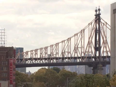 Queensboro Bridge wide shot Stock Footage 128935525