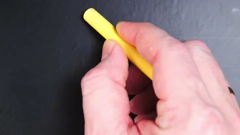 Question mark on chalkboard. Close-up of slowmo drawing a question Stock Footage 147750220