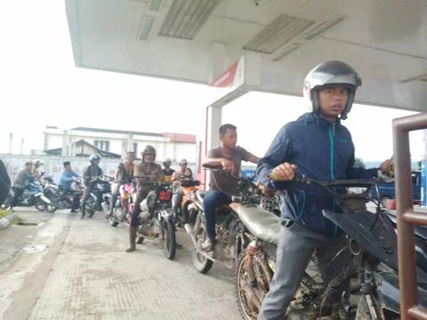 Queue at gas station Stock Photos