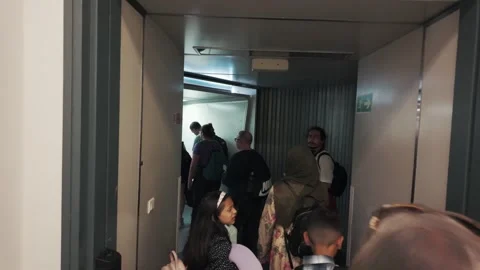 Queueing for plane flight at London Gatwick airport, graded 4k 스톡 동영상 280635492