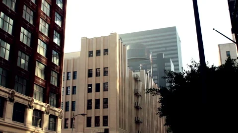Quick Shot of a building in downtown LA Stockbeeldmateriaal 43914582