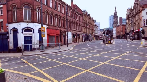 Quiet city centre - Leeds Stock Footage 129201154