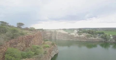 Quiet Quarry  Stockbeeldmateriaal 81984225