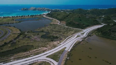 Quiet Rural Regions That Include Sandy Beaches And Thriving Fields Vidéo 329280863