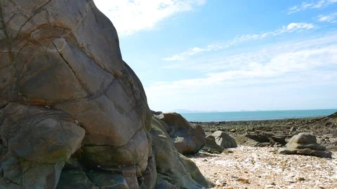 The quiet seashore: Stockbeeldmateriaal 80150727