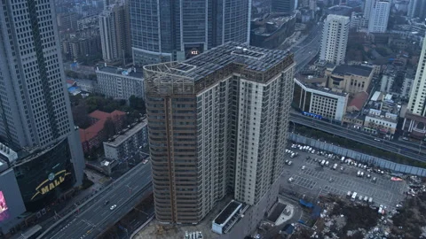 Quiet traffic intersection, Wuhan China coronavirus lockdown, aerial drone 動画素材 132087834
