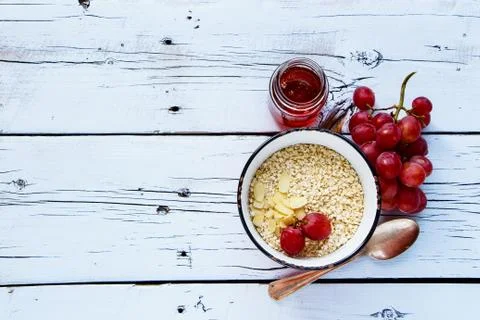 Quinoa flakes for breakfast Foto stock