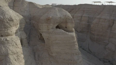 QUMRAN - 10-bit Dlog-M Color Profile Stock Footage 120358994