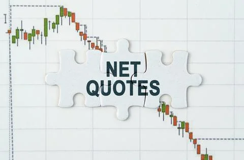 On the quotes chart there are puzzles with the inscription - Net quotes Stock Photos