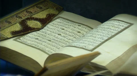 Quran - Islamic calligraphy 스톡 동영상 36346121