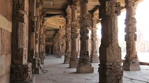 Qutab complex Quwwat-ul-Islam mosque c Stock Footage 24663632