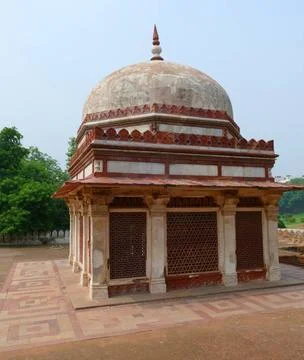  The Qutb complex is an array of monuments and buildings at Mehrauli in De... Stock-Fotos