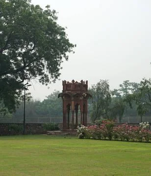 The Qutb complex is an array of monuments and buildings at Mehrauli in De... Fotos de archivo