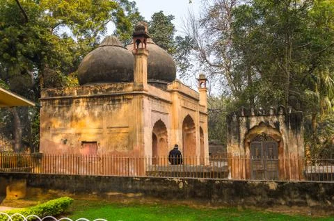 Qutb complex (Qutub),  an array of monuments and buildings at Mehrauli in Del Fotos de archivo