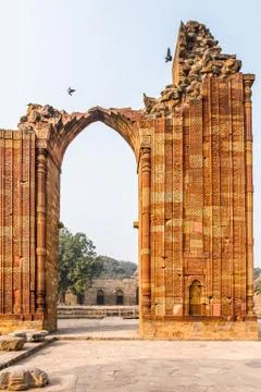 Qutb complex (Qutub),  an array of monuments and buildings at Mehrauli in Del Fotos de archivo