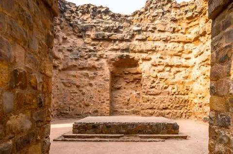 Qutb complex (Qutub),  an array of monuments and buildings at Mehrauli in Del Fotos de archivo