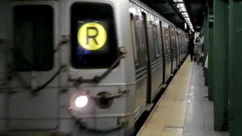 R-train Union Square New York City Stock Footage 86531743
