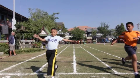 The race of students. Competition in primary school. Stock Footage 71088783