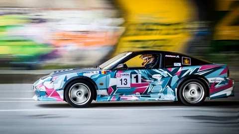 Racing cinemagraph, 4K Stock Footage 100324783