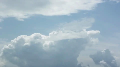 Racing clouds,beautiful rain clouds Video stock 26278136