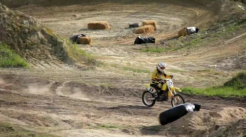 Racing motorcyclist Stock-Footage 750413