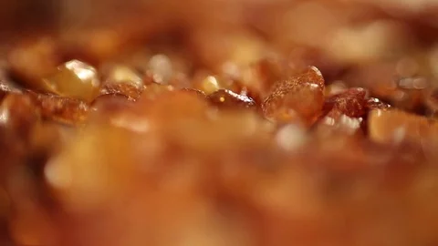 Rack focus amber stone macro 스톡 동영상 70736529