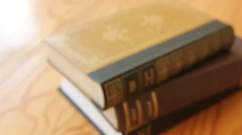 Rack focus on books Video stock 11867572