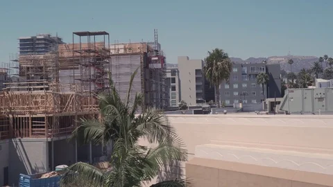 Rack Focus to Construction in Los Angeles, CA 動画素材 78990203