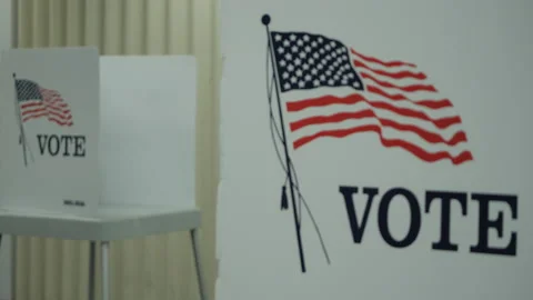 Rack Focus: Voting In The 2020 U.S. Election: Vote Видео 141101142