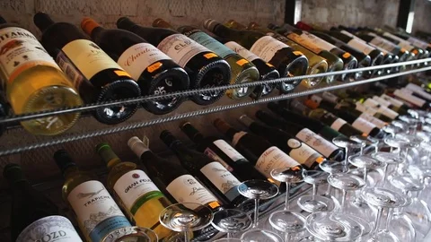 Rack with wine bottles 库存影片 74344973