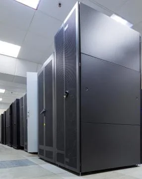 Rackserver hardware of mainframes in the modern data center 库存照片