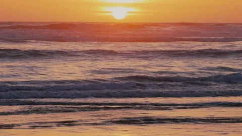 Radiant Ocean Sunset Horizon Видео 339273243