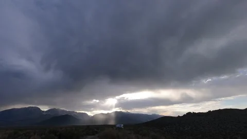 Radiant sunset time lapse from Mono Lake looking toward Yosemite National Park 스톡 동영상 166417138