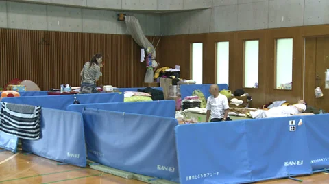 Radiation Evacuees Vídeo Stock 32167472