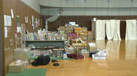 Radiation Evacuees Vídeo Stock 32167533