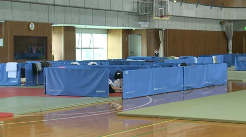 Radiation Evacuees Vídeo Stock 32167536