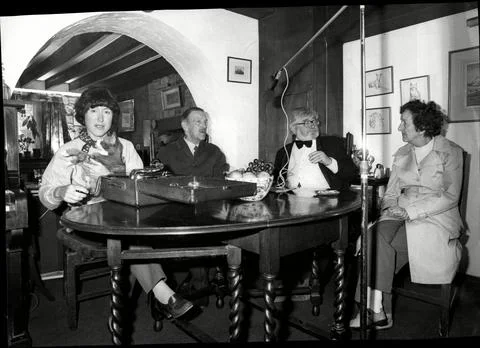 Radio Brynsiencyn. The Studio Where An Interview Is Taking Place. L-r: Programme Stock Photos