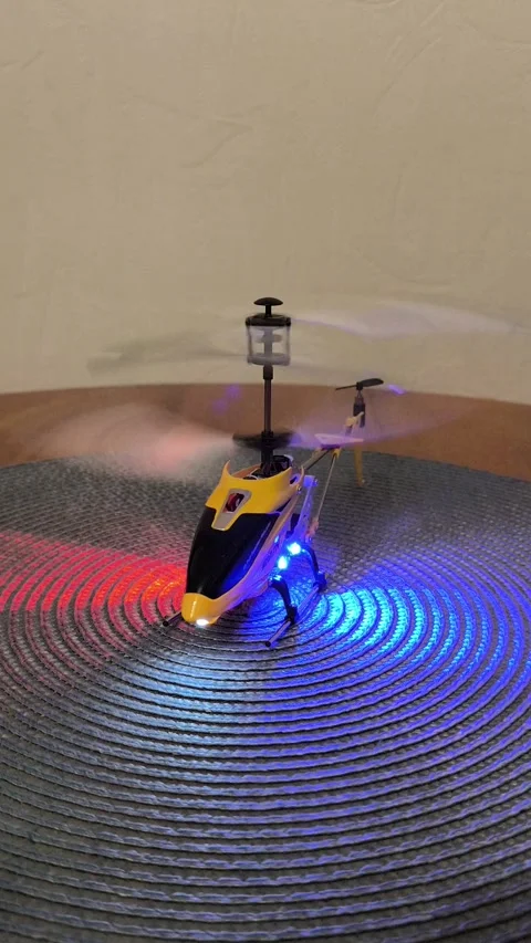 Radio controlled helicopter. Starting and stopping a helicopter engine Stock Footage 307291713