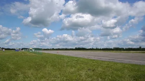 Radio controlled model airplane Видео 12191923