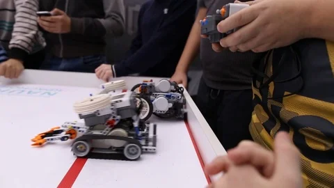 Radio-controlled robots. Video stock 72688831