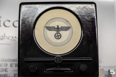 Radio receiver medium waves used during the Nazist regime Foto stock