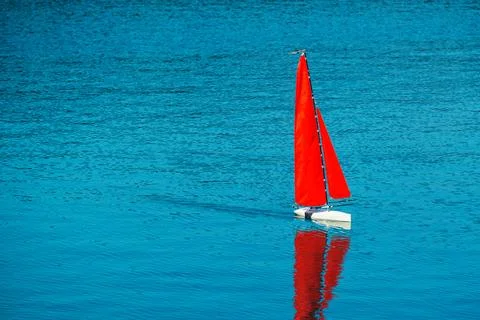 Radio remote control rc sailing yacht boat simulation model Фото