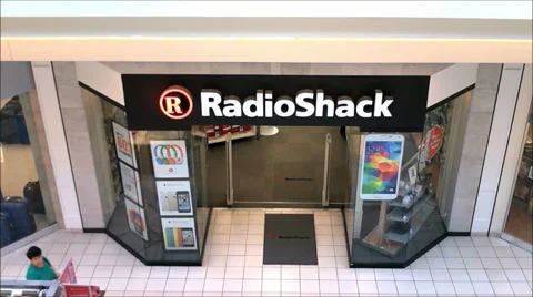 Radio Shack mall storefront | Stock Video | Pond5