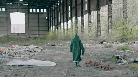 Radioactive zone. Human in safety uniform and gas mask in abandoned building Stock Footage 154819545