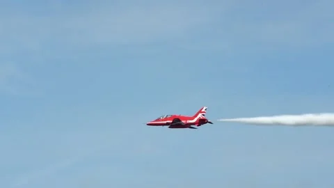 RAF Red Arrows, Hawk T1A, Air Show, Sky Aerobatic Team, Plane acrobatics Video stock 150157561